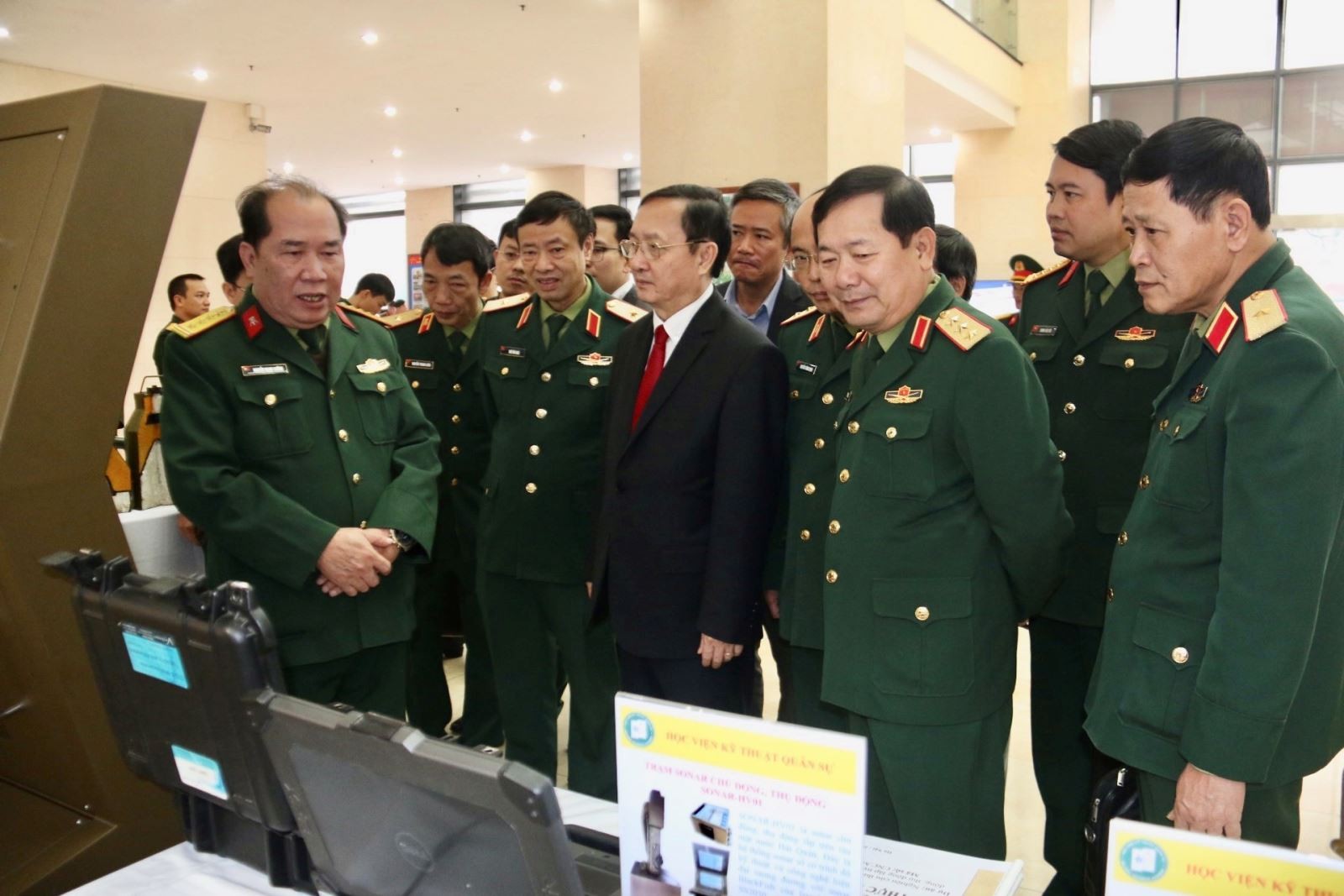 4c-tq-1676996275.jpg