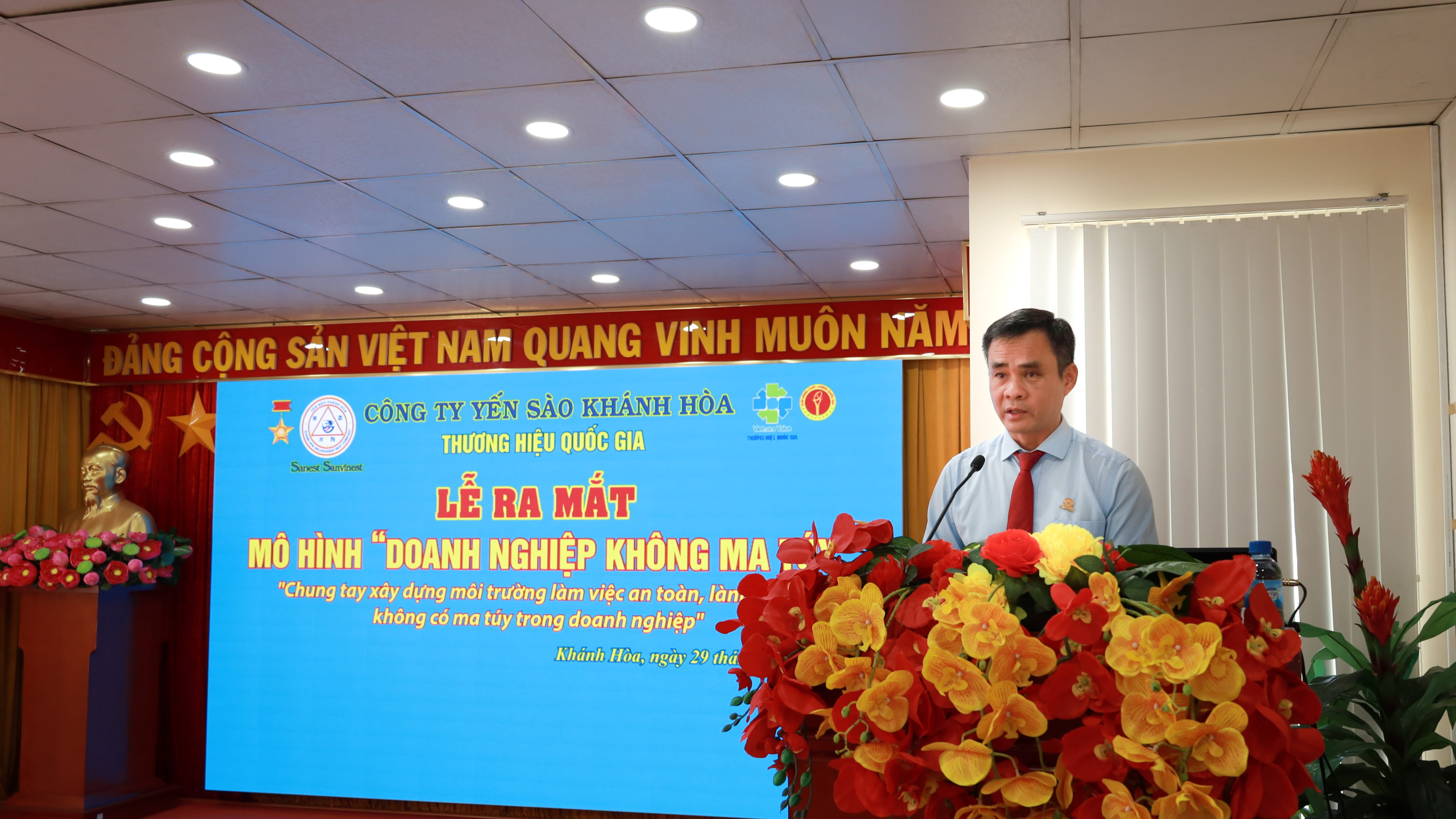 5-ong-nguyen-thanh-hai-tong-giam-doc-cong-ty-phat-bieu-khai-mac-le-ra-mat-mo-hinh-doanh-nghiep-khong-ma-tuy-1-1790764128.jpg
