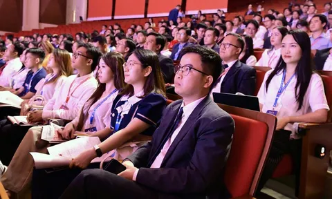 Khơi luồng trí thức trẻ trong dòng chảy của kỷ nguyên mới