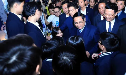 Thủ tướng: Cả xã hội đổi mới sáng tạo, đất nước sẽ chuyển mình mạnh mẽ