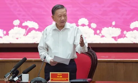 'Hà Nội phải tiên phong xây dựng nền kinh tế dựa trên tri thức, dữ liệu, sáng tạo'