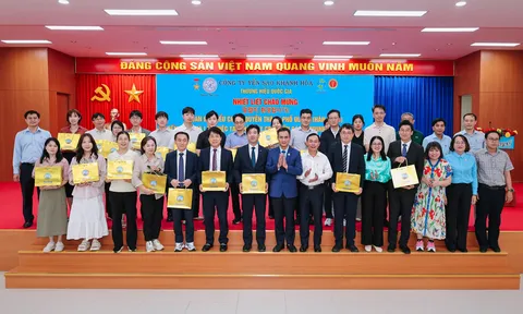 ĐOÀN ĐẠI BIỂU THÀNH PHỐ ULSAN (HÀN QUỐC) THĂM VÀ LÀM VIỆC TẠI NHÀ MÁY CHẾ BIẾN NGUYÊN LIỆU YẾN SÀO SANVINEST KHÁNH HÒA
