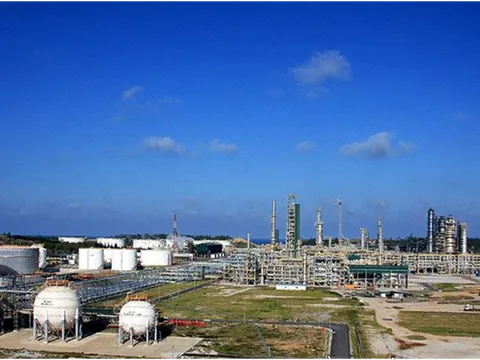 Lọc hóa dầu Bình Sơn: Chinh phục thách thức – Vững bước vươn xa