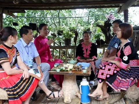 Du lịch cộng đồng gắn với công nghệ trải nghiệm du lịch ảo