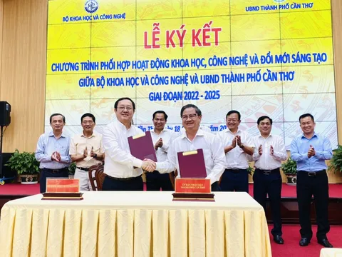 Bộ Khoa học và Công nghệ và Ủy ban nhân dân thành phố Cần Thơ tăng cường công tác phối hợp hoạt động khoa học, công nghệ và đổi mới sáng tạo