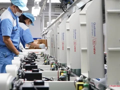 Trình Chính phủ hồ sơ đề nghị xây dựng Luật Công nghiệp công nghệ số trước ngày 15/12