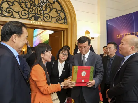 Công ty Yến sào Khánh Hòa tham dự Hội nghị Xúc tiến Thương mại, Đầu tư và Hợp tác kinh tế Việt Nam- Trung Quốc (Vân Nam)