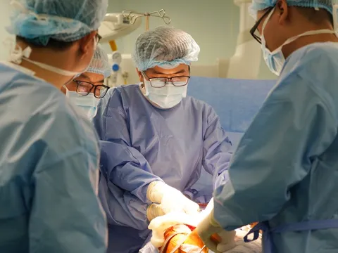 Đưa vào ứng dụng công nghệ in 3D phẫu thuật nội soi xương