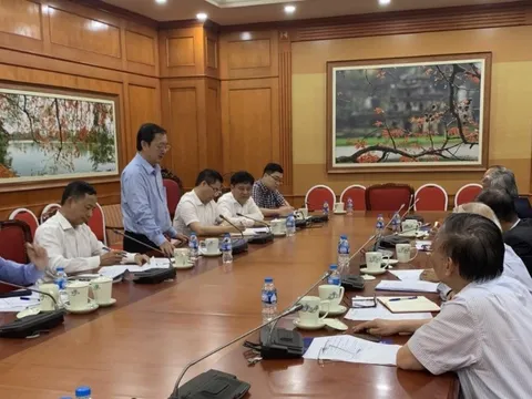 Bộ trưởng Bộ KH&CN Huỳnh Thành Đạt làm việc với Ban Chủ nhiệm, Hội đồng khoa học Đề án “Nghiên cứu, biên soạn Bộ Lịch sử Việt Nam”