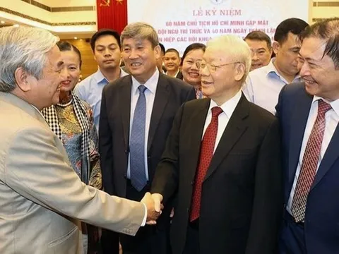 Khắc phục khó khăn, tạo môi trường để trí thức, nhà khoa học cống hiến