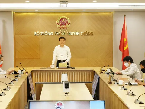 Bộ TT&TT công bố gói hỗ trợ dịch vụ viễn thông gần 10.000 tỷ đồng: Cú huých mạnh mẽ để thúc đẩy chuyển đổi số trong đại dịch