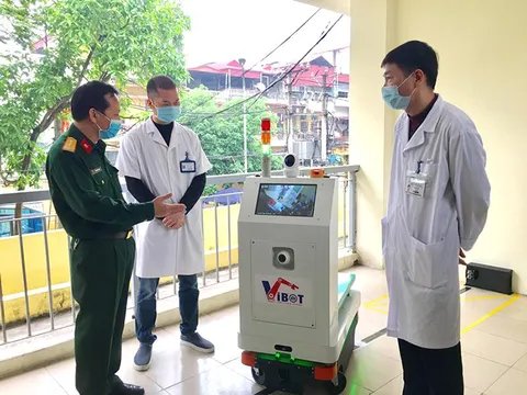 VIBOT y tế do Bộ Khoa học và Công nghệ đặt hàng hỗ trợ đắc lực phòng, chống Covid-19
