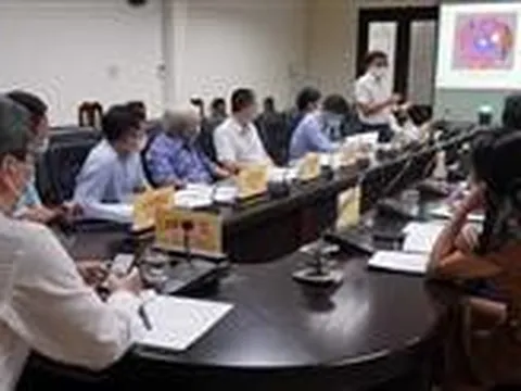 Nghiên cứu chế tạo đèn báo hiệu đường sông sử dụng năng lượng mặt trời có tích hợp esim