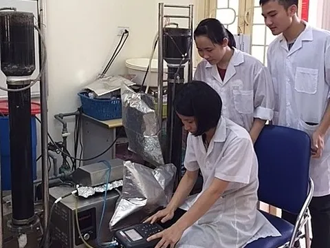 Nhà khoa học Việt thu hồi năng lượng từ nước thải