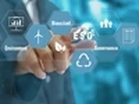 Ưu tiên đầu tư nhân lực, khoa học và công nghệ để phát triển bền vững