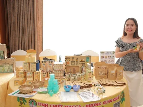 TINH CHIẾT MACCA DƯƠNG XUÂN QUẢ - CỨU TINH CHO DA VÀ TÓC