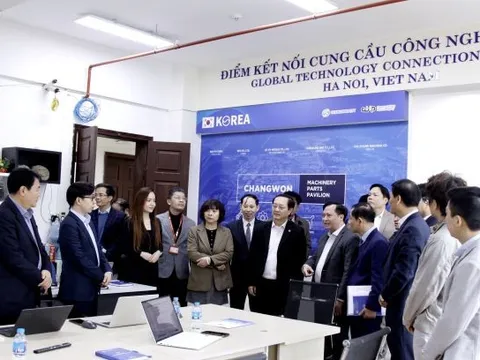 Bộ trưởng Bộ KH&CN Huỳnh Thành Đạt làm việc với Viện Cơ điện nông nghiệp và công nghệ sau thu hoạch