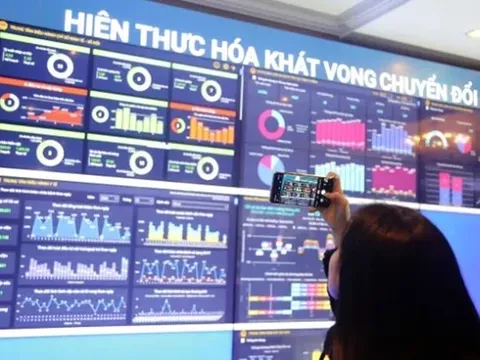 Chuyển đổi số là con đường nhanh và bền vững để Việt Nam trở thành nước phát triển