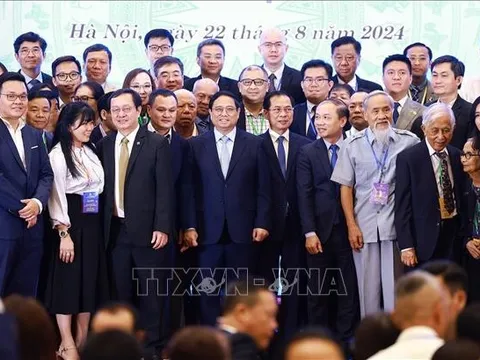 Kiều bào với khát vọng xây dựng đất nước hùng cường - Bài 2: Kiến tạo động lực phát triển mới