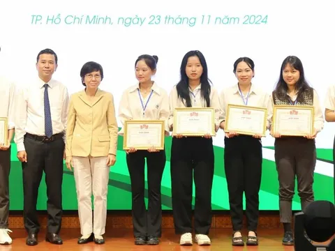 Hai sản phẩm của sinh viên thắng giải công nghệ sau thu hoạch