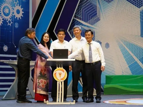 Hành trình chuyển đổi số