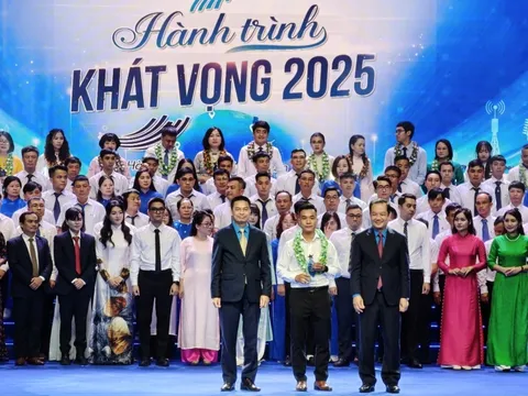 Tôn vinh người lao động tiêu biểu ngành khoa học và công nghệ