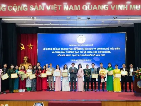 Vinh danh 22 tác phẩm báo chí xuất sắc về KHCN, ĐMST, CĐS